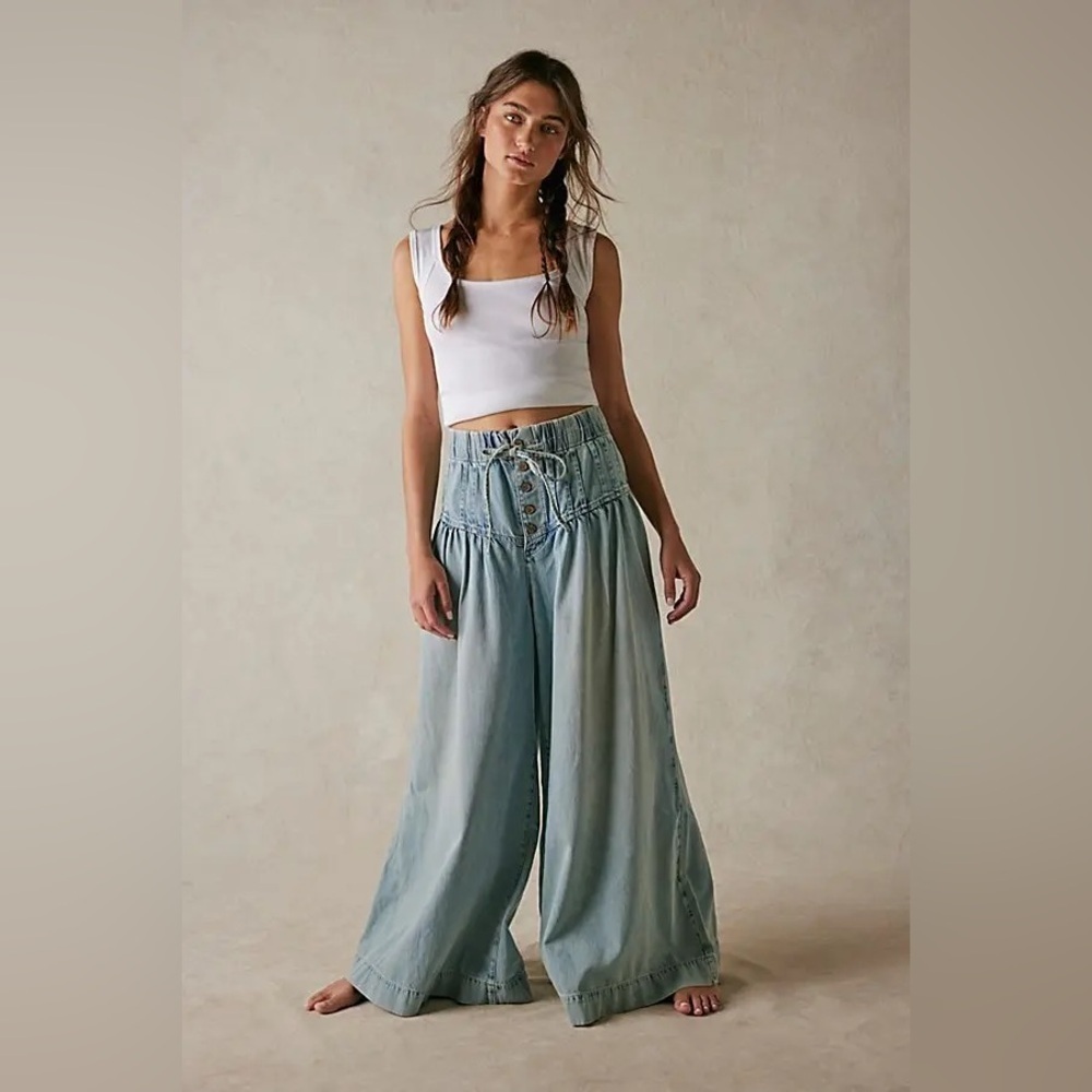 Free people We The Free Forget Me Knot Pull-On Jeans